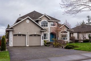 Photo 1: 21555 47B Avenue in Langley: Murrayville House for sale in "Macklin Corners" : MLS®# R2040305