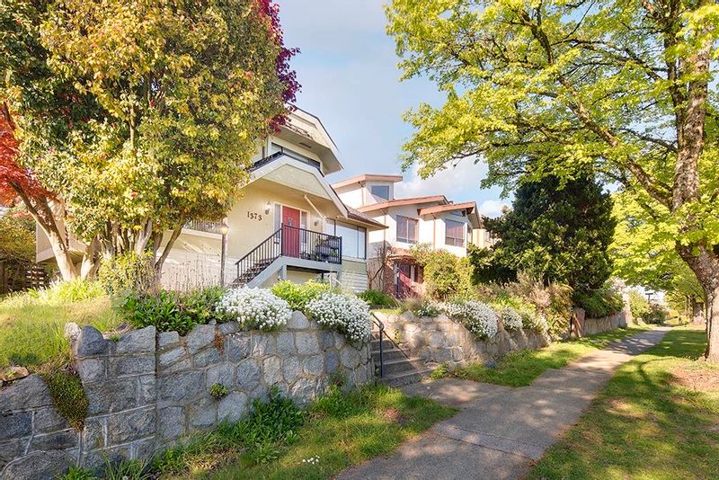 FEATURED LISTING: 1373 64TH Avenue West Vancouver