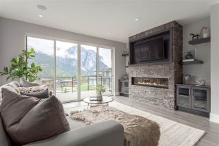 Photo 6: 38532 SKY PILOT Drive in Squamish: Plateau House for sale in "CRUMPIT WOODS" : MLS®# R2259885