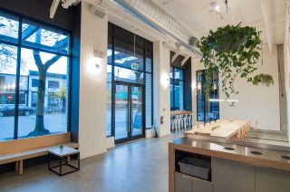Photo 1: 3040 W BROADWAY in Vancouver: Kitsilano Business for sale (Vancouver West)  : MLS®# C8035539