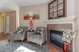 Photo 5: 57 486 Royal Bay Dr in Colwood: Co Royal Bay Row/Townhouse for sale : MLS®# 901005