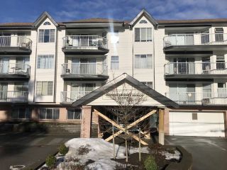 Photo 1: 109 33535 KING Road in Abbotsford: Poplar Condo for sale in "Central Heights" : MLS®# R2642586
