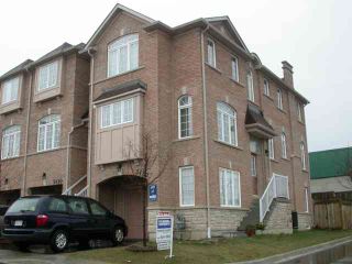 Photo 1:  in Mississauga: House (3-Storey) for sale (W20: MISSISSAUGA)  : MLS®# W1603505