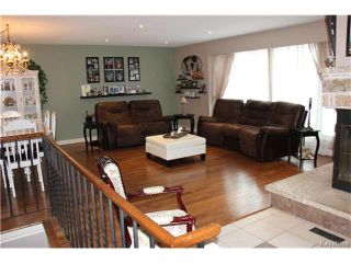 Photo 4: 55 Willowbend Crescent in Winnipeg: River Park South Residential for sale (2F)  : MLS®# 1701869