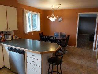 Photo 2: 7212 THOMPSON Drive in Prince George: Parkridge House for sale (PG City South (Zone 74))  : MLS®# R2507347