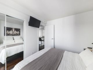 Photo 12: 2106 1331 W GEORGIA Street in Vancouver: Coal Harbour Condo for sale in "The Pointe" (Vancouver West)  : MLS®# R2504782