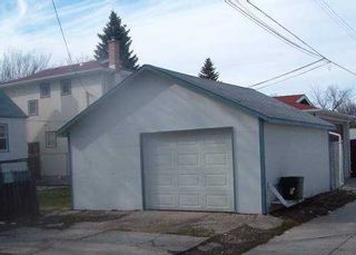 Photo 2: 900 BOND Street in Winnipeg: Transcona Duplex for sale (North East Winnipeg)  : MLS®# 2605321