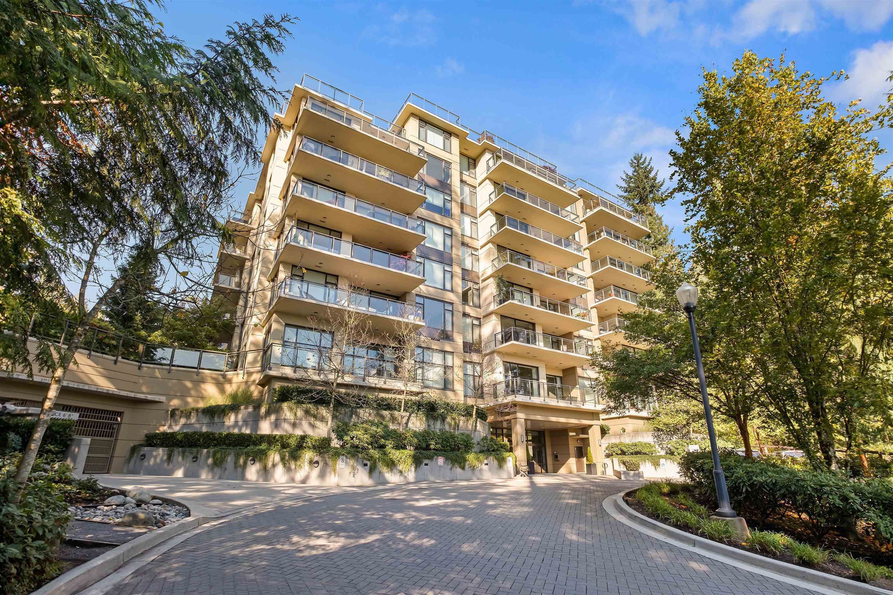 Main Photo: 510 1415 PARKWAY Boulevard in Coquitlam: Westwood Plateau Condo for sale in "CASCADE" : MLS®# R2879922