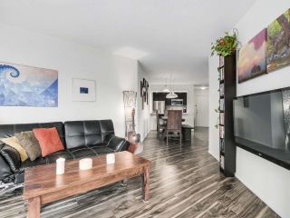 Photo 5: 319 2222 PRINCE EDWARD Street in Vancouver: Mount Pleasant VE Condo for sale in "SUNRISE ON THE PARK" (Vancouver East)  : MLS®# R2157666