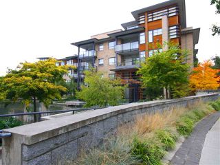 Photo 2: 114 5955 IONA Drive in Vancouver: University VW Condo for sale in "FOLIO" (Vancouver West)  : MLS®# V976432