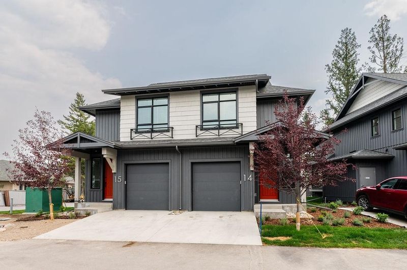 FEATURED LISTING: 703 15A CRESCENT Invermere