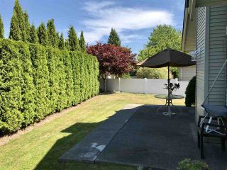 Photo 5: 22 16888 80 Avenue in Surrey: Fleetwood Tynehead Townhouse for sale in "Stonecroft" : MLS®# R2298673