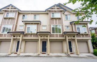 Photo 1: 25 8418 163 Street in Surrey: Fleetwood Tynehead Townhouse for sale in "Maple on 84th" : MLS®# R2883887