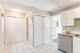 Photo 17: 42 5625 Silverdale Drive NW in Calgary: Silver Springs Row/Townhouse for sale : MLS®# A1245797