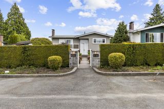 Photo 2: 8252 15TH Avenue in Burnaby: East Burnaby House for sale (Burnaby East)  : MLS®# R2694071