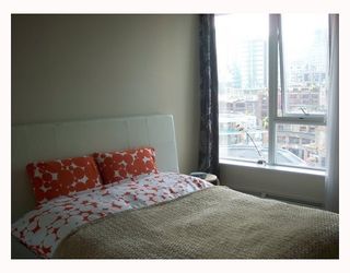 Photo 8: 1206 58 KEEFER Place in Vancouver: Downtown VW Condo for sale in "FIRENZE I" (Vancouver West)  : MLS®# V793718