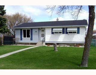 Photo 1:  in WINNIPEG: East Kildonan Residential for sale (North East Winnipeg)  : MLS®# 2908311