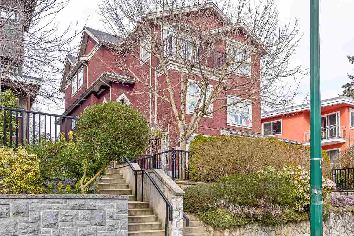 Main Photo: 45 E 13TH AVENUE in Vancouver: Mount Pleasant VE Townhouse for sale (Vancouver East)  : MLS®# R2552943