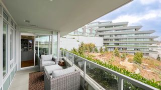 Photo 2: 302 788 ARTHUR ERICKSON Place in West Vancouver: Park Royal Condo for sale in "FOREST EDGE" : MLS®# R2762292