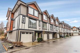 Photo 1: 21 6378 142 Street in Surrey: Sullivan Station Townhouse for sale in "KENDRA" : MLS®# R2759504
