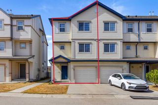 Photo 1: 25 Copperfield Court SE in Calgary: Copperfield Row/Townhouse for sale : MLS®# A2121391