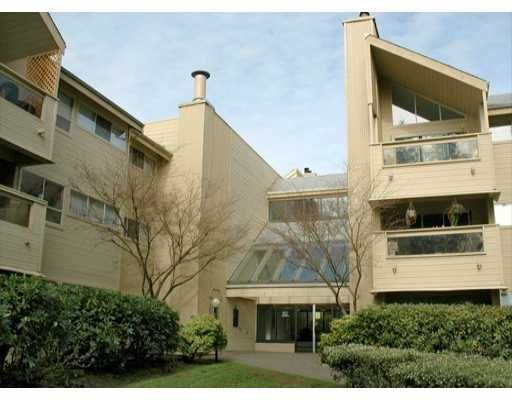 Main Photo: 304 932 ROBINSON ST in Coquitlam: Coquitlam West Condo for sale in "SHAUGHNESSY" : MLS®# V583791