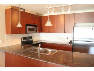 Photo 2: 806 610 VICTORIA Street in New Westminster: Downtown NW Condo for sale : MLS®# V1064335