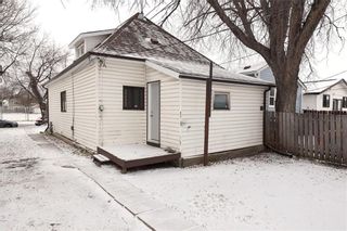 Photo 6: 243 Royal Avenue in Winnipeg: West Kildonan Residential for sale (4D)  : MLS®# 202223117