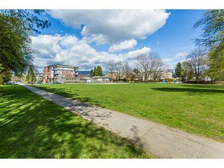 Photo 18: 123 2109 ROWLAND Street in Port Coquitlam: Central Pt Coquitlam Condo for sale : MLS®# V1058408