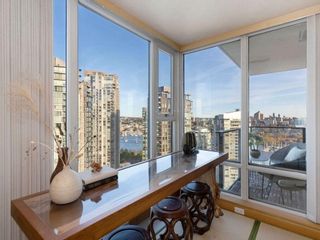 Photo 9: 3006 583 BEACH Crescent in Vancouver: Yaletown Condo for sale in "Park West II" (Vancouver West)  : MLS®# R2874888