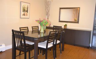 Photo 2: 301 2320 W 40TH Avenue in Vancouver: Kerrisdale Condo for sale in "MANOR GARDENS" (Vancouver West)  : MLS®# R2431486