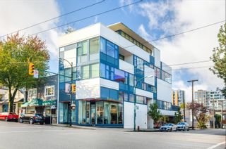 Photo 1: 2203 GRANVILLE Street in Vancouver: Fairview VW Retail for sale (Vancouver West)  : MLS®# C8047544