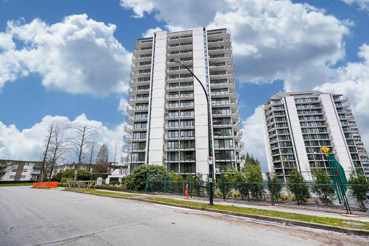 Main Photo: 1603 6455 WILLINGDON Avenue in Burnaby: Metrotown Condo for sale in "PARKSIDE MANOR" (Burnaby South)  : MLS®# R2536892