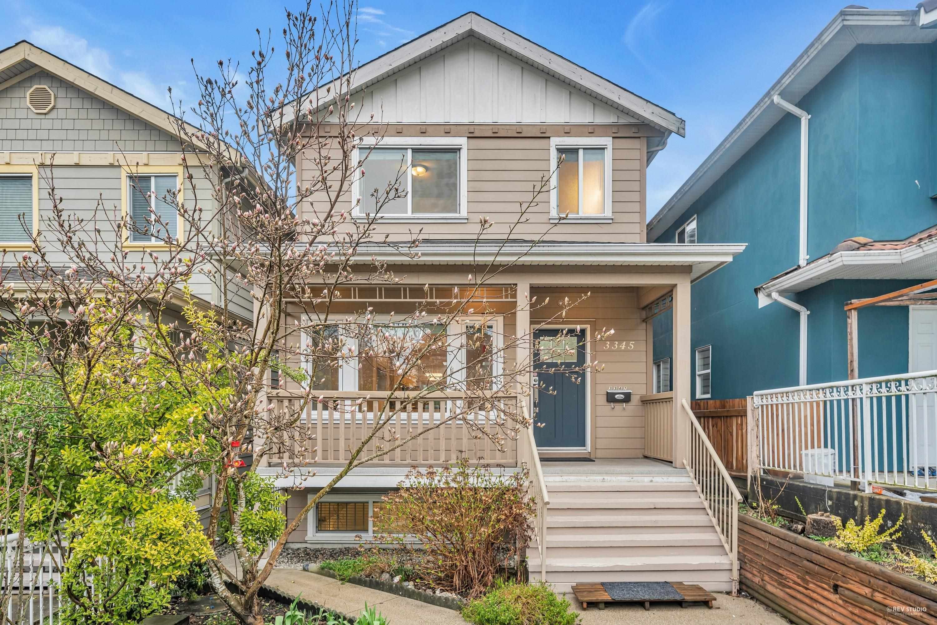 Main Photo: 3345 TURNER Street in Vancouver: Renfrew VE House for sale (Vancouver East)  : MLS®# R2666537