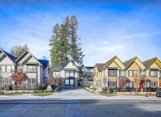 Photo 1: 46 14555 68 Avenue in Surrey: East Newton Townhouse for sale in "Sync" : MLS®# R2547239