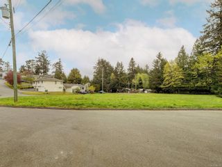 Photo 6: 2694 Myra Pl in View Royal: VR Six Mile Land for sale : MLS®# 896114