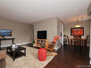 Photo 3: 204 1012 Collinson Street in VICTORIA: Vi Fairfield West Residential for sale (Victoria)  : MLS®# 338374