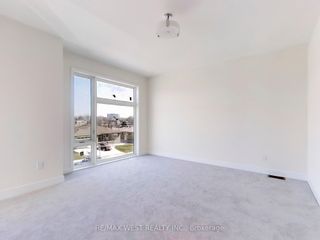 Photo 16: 46 Monclova (Lot 1) Road in Toronto: Downsview-Roding-CFB House (3-Storey) for sale (Toronto W05)  : MLS®# W8064748