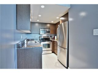 Photo 10: 307 1212 HOWE Street in Vancouver: Downtown VW Condo for sale in "1212 HOWE - MIDTOWN" (Vancouver West)  : MLS®# V1078871