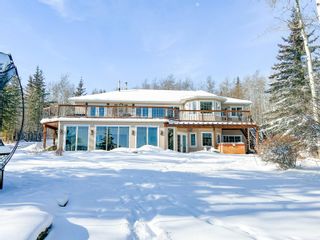 Photo 2: 13777 GOLF COURSE Road in Charlie Lake: Fort St. John - Rural W 100th House for sale (Fort St. John)  : MLS®# R2855699