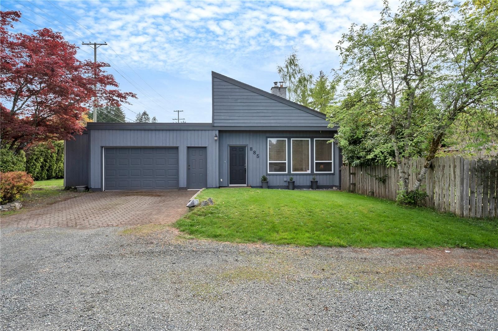 Main Photo: 885 2nd Ave in Campbell River: CR Campbell River Central House for sale : MLS®# 931037