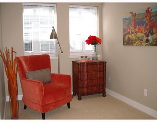 Photo 4: 25 9688 KEEFER Avenue in Richmond: McLennan North Townhouse for sale in "CHELSEA ESTATES" : MLS®# V763773
