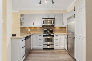 Photo 2: 303 1225 BARCLAY Street in Vancouver: West End VW Condo for sale in "LORD YOUNG TERRACE" (Vancouver West)  : MLS®# R2702223