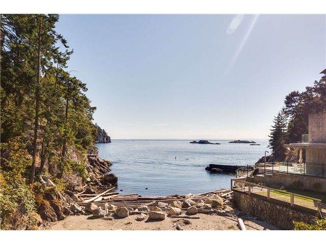 Main Photo: 5360 Seaside Pl in West Vancouver: Caulfeild House for sale : MLS®# V1124308