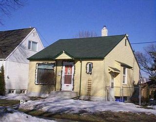 Photo 1: 1255 STRATHCONA Street in Winnipeg: West End / Wolseley Single Family Detached for sale (West Winnipeg)  : MLS®# 2704073