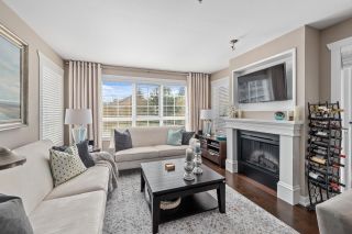 Photo 1: 301 2950 KING GEORGE Boulevard in Surrey: King George Corridor Condo for sale in "High Street @ South Point" (South Surrey White Rock)  : MLS®# R2684639