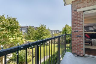 Photo 16: 207 19530 65 Avenue in Surrey: Clayton Condo for sale in "Willow Grand" (Cloverdale)  : MLS®# R2713959