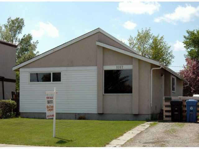 Main Photo: 8007 20A Street SE in Calgary: Lynnwood_Riverglen Residential Detached Single Family for sale : MLS®# C3639559