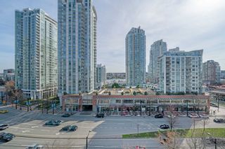 Photo 1: 904 238 ALVIN NAROD Mews in Vancouver: Yaletown Condo for sale in "PACIFIC PLAZA" (Vancouver West)  : MLS®# R2760971