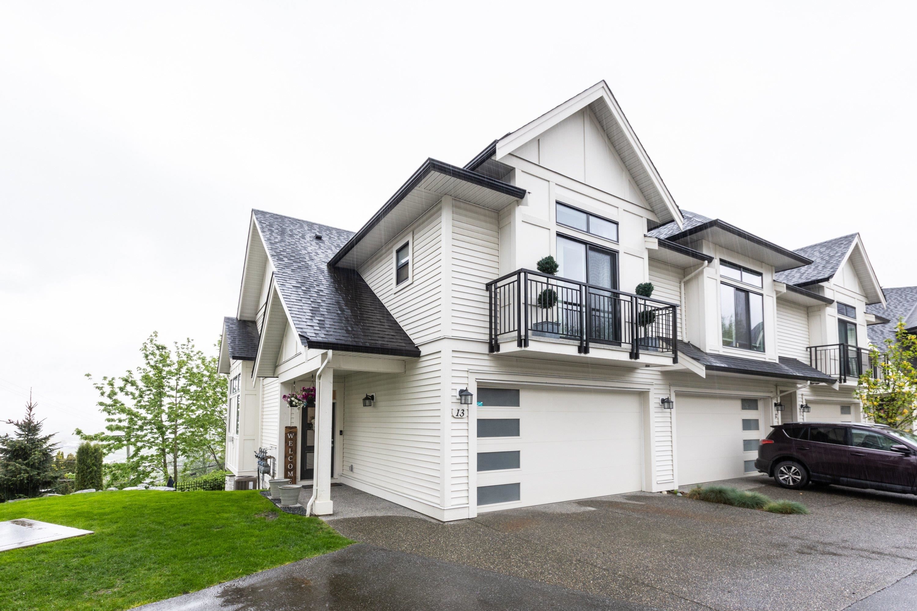Main Photo: 13 5797 PROMONTORY Road in Chilliwack: Promontory Townhouse for sale in "THORTON TERRACE" (Sardis)  : MLS®# R2747536